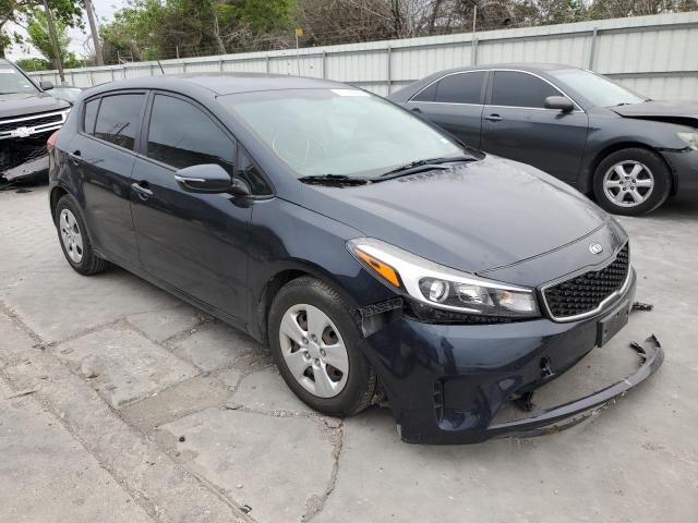 Photo 4 from auction – 2017 KIA FORTE LX with VIN KNAFK5A83H5721222