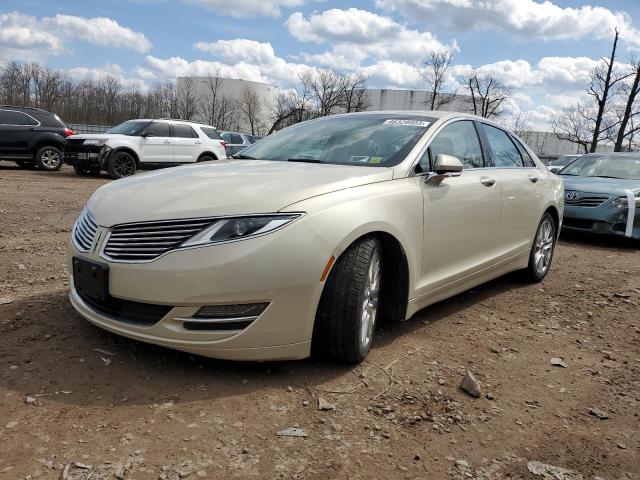 LINCOLN MKZ 2016 with VIN 3LN6L2J9XGR601125 - Photo from auction