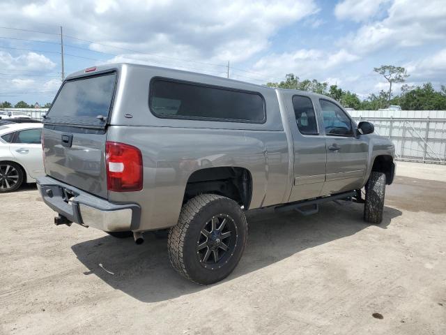 Photo 3 from auction – 2013 CHEVROLET SILVERADO with VIN 1GCRCSE01DZ111872