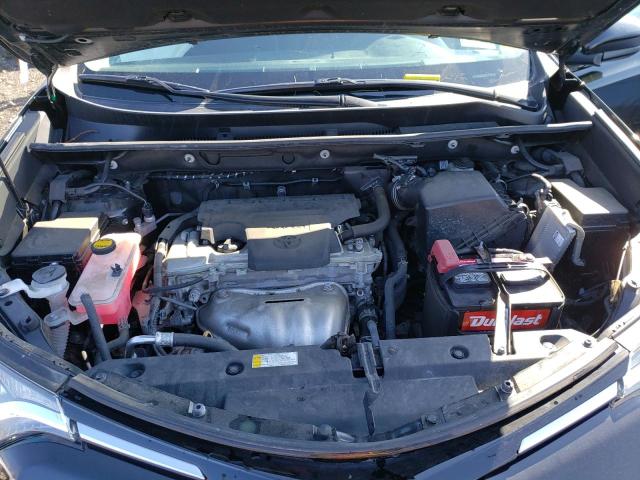Photo 12 from auction – 2017 TOYOTA RAV4 LE with VIN 2T3BFREV6HW663841