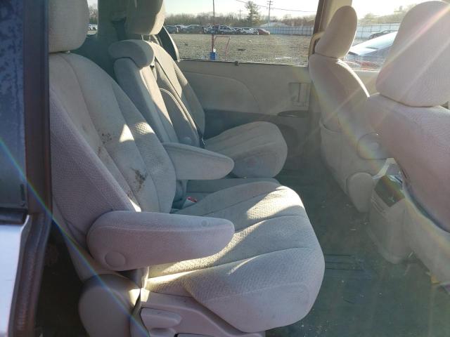 Photo 11 from auction – 2014 TOYOTA SIENNA LE with VIN 5TDKK3DC2ES512534