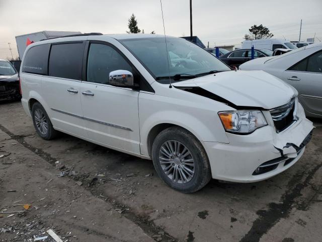 Photo 4 from auction – 2013 CHRYSLER TOWN & COU with VIN 2C4RC1CG2DR534562