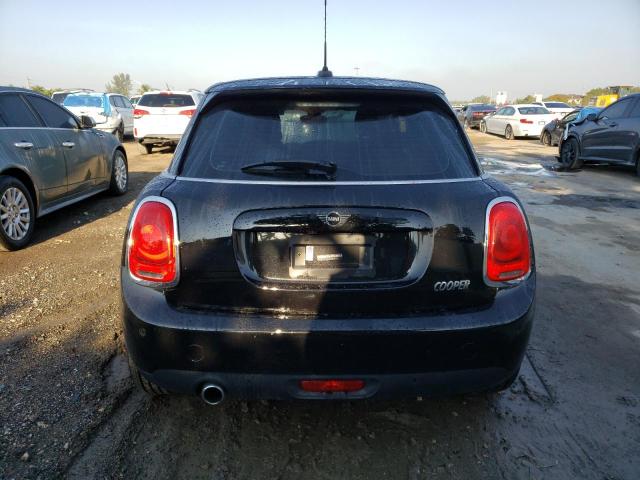Photo 6 from auction – 2021 MINI COOPER with VIN WMWXU7C04M2N58660