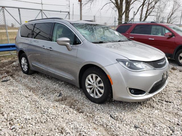 Photo 4 from auction – 2017 CHRYSLER PACIFICA T with VIN 2C4RC1BG2HR591867