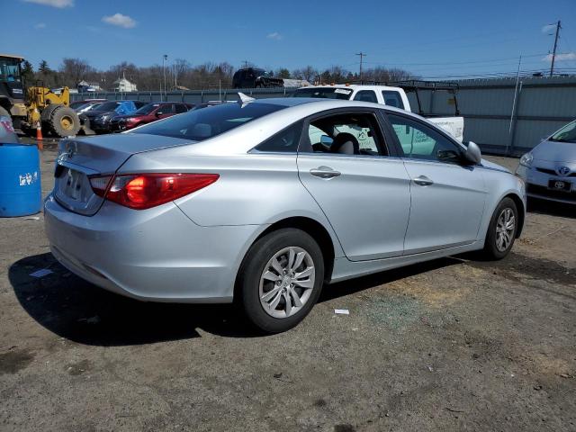 Photo 3 from auction – 2011 HYUNDAI SONATA GLS with VIN 5NPEB4AC1BH211472