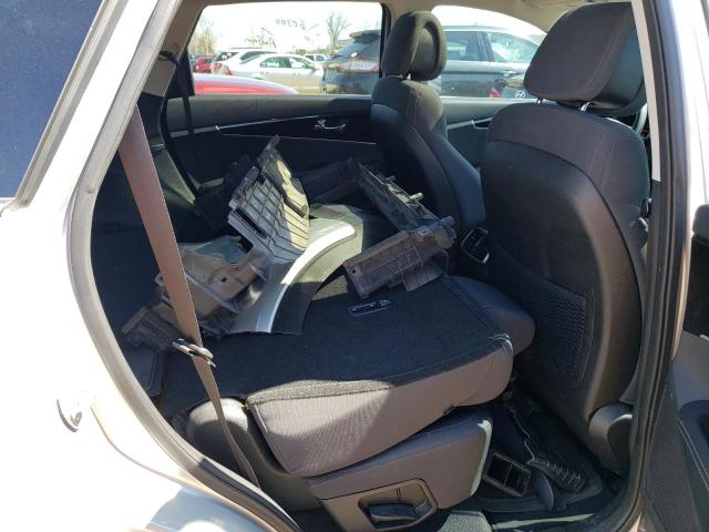 Photo 11 from auction – 2016 KIA SORENTO LX with VIN 5XYPGDA36GG022308