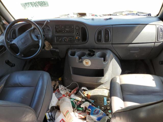 Photo 8 from auction – 2000 DODGE RAM VAN B1 with VIN 2B7HB11Y3YK100370