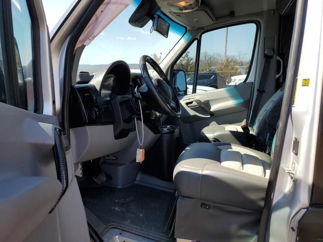 Photo 7 from auction – 2016 MERCEDES-BENZ SPRINTER 2 with VIN 8BRPE8CD5GE127576
