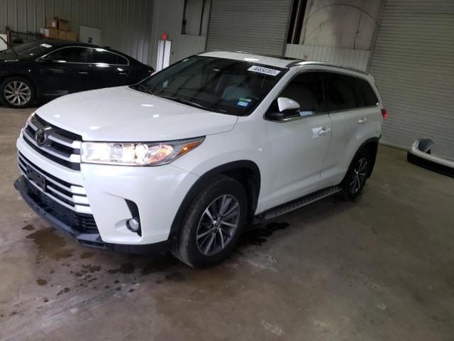 TOYOTA HIGHLANDER 2018 مع رقم تعريف المركبة 5TDKZRFH0JS541841 - صورة من المزاد
