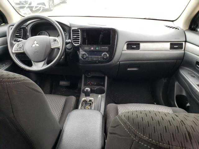 Фото 8 с аукциона – 2015 MITSUBISHI OUTLANDER с VIN JA4AD2A37FZ012755