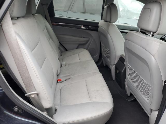 Photo 10 from auction – 2013 KIA SORENTO LX with VIN 5XYKTDA2XDG356995