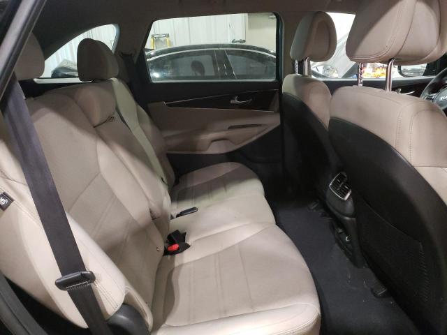 Photo 11 from auction – 2016 KIA SORENTO LX with VIN 5XYPG4A56GG038560