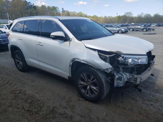Photo 4 from auction – 2015 TOYOTA HIGHLANDER with VIN 5TDKKRFH8FS077497