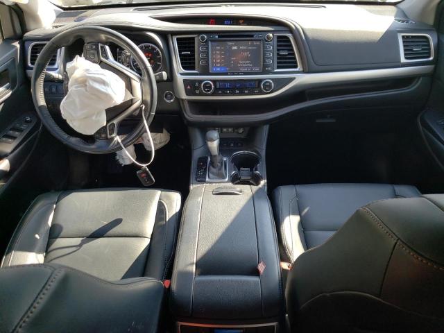 Photo 8 from auction – 2017 TOYOTA HIGHLANDER with VIN 5TDJZRFH5HS433673
