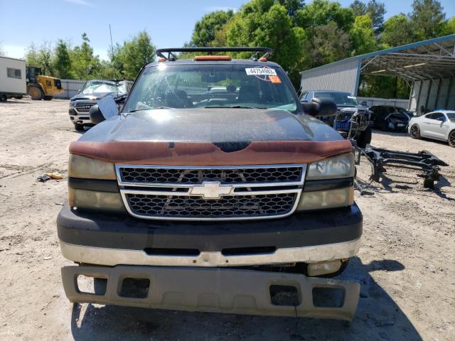 Photo 5 from auction – 2005 CHEVROLET SILVERADO with VIN 1GCHK23G05F824554
