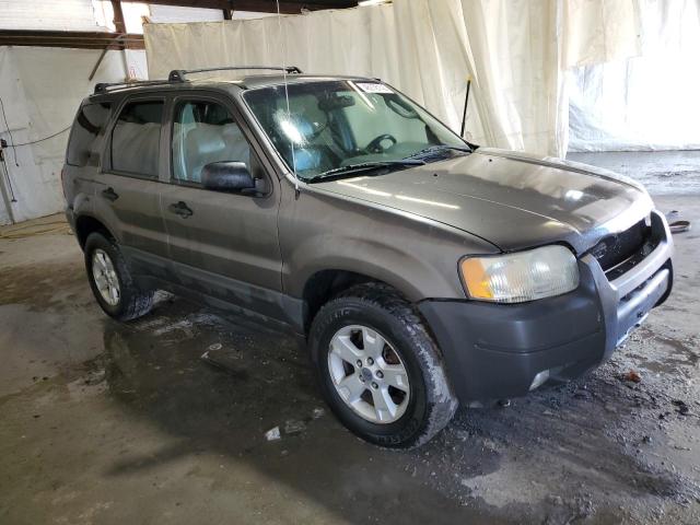 Photo 4 from auction – 2003 FORD ESCAPE XLT with VIN 1FMYU93113KB84305