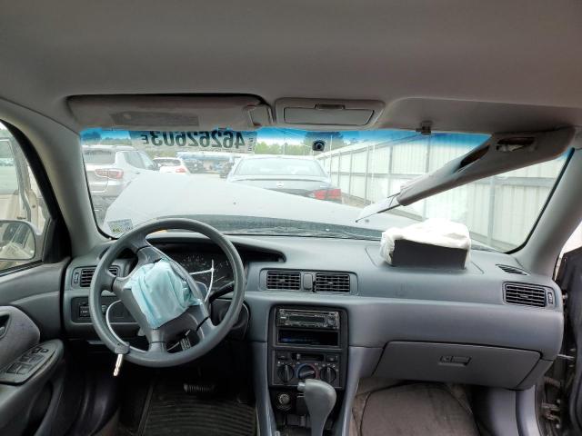 Photo 8 from auction – 1997 TOYOTA CAMRY CE with VIN 4T1BG22K6VU047348