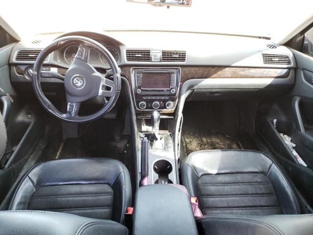 Photo 8 from auction – 2015 VOLKSWAGEN PASSAT SEL with VIN 1VWCV7A38FC035700