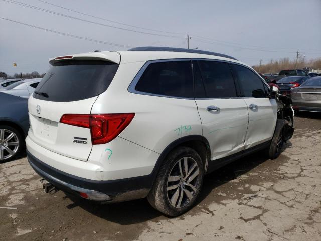 Photo 3 from auction – 2017 HONDA PILOT TOUR with VIN 5FNYF6H90HB069596