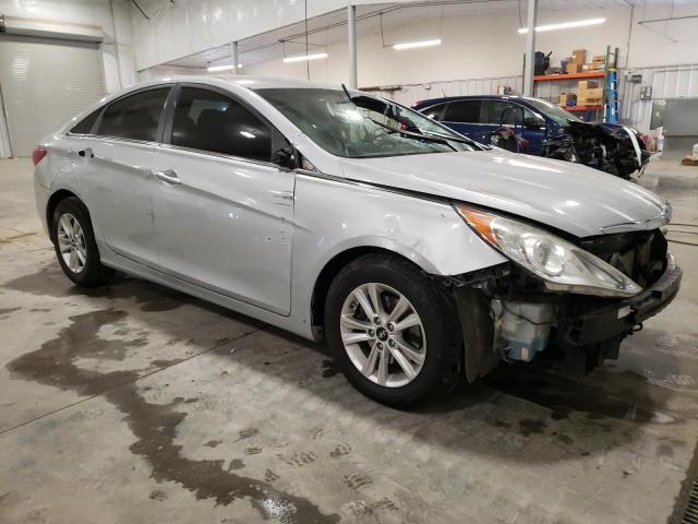 Photo 4 from auction – 2012 HYUNDAI SONATA GLS with VIN 5NPEB4AC7CH500387