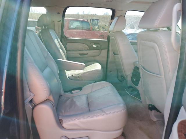 Photo 11 from auction – 2007 CHEVROLET SUBURBAN K with VIN 1GNFK16367J222646