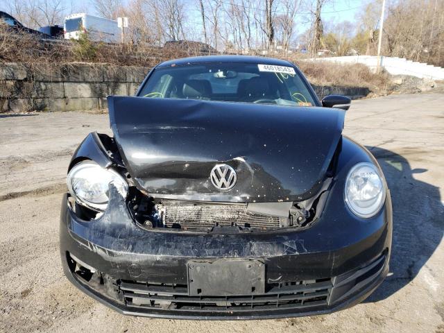 Photo 5 from auction – 2012 VOLKSWAGEN BEETLE with VIN 3VWJP7AT2CM628173