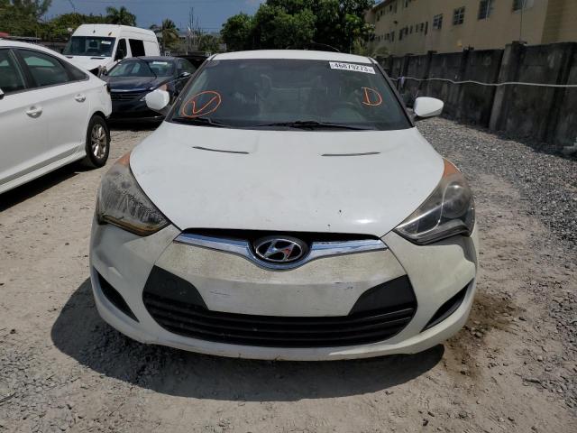 Photo 5 from auction – 2013 HYUNDAI VELOSTER with VIN KMHTC6AD0DU123610
