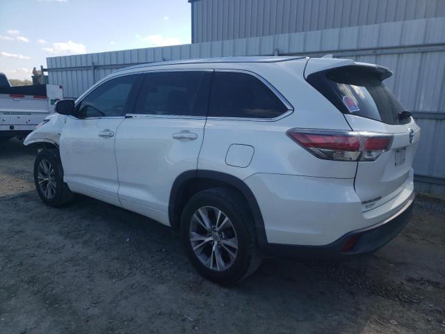Photo 2 from auction – 2015 TOYOTA HIGHLANDER with VIN 5TDKKRFH8FS077497