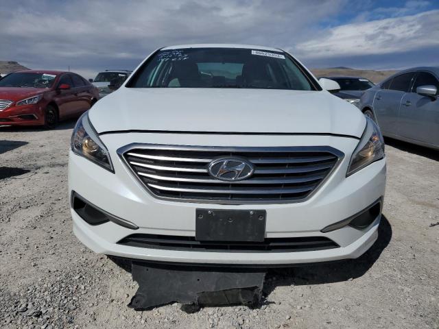 Photo 5 from auction – 2017 HYUNDAI SONATA SE with VIN 5NPE24AF4HH536197