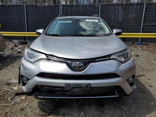Photo 5 from auction – 2017 TOYOTA RAV4 XLE with VIN 2T3RFREVXHW680401