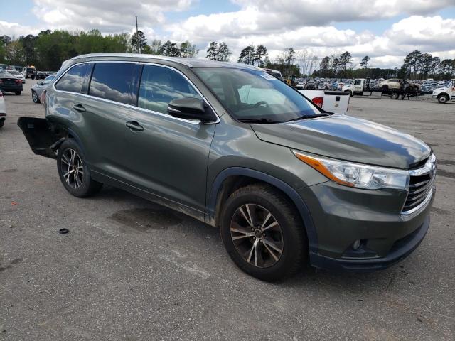 Photo 4 from auction – 2016 TOYOTA HIGHLANDER with VIN 5TDKKRFH7GS154328