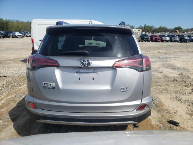 Photo 6 from auction – 2017 TOYOTA RAV4 XLE with VIN 2T3RFREV6HW673011