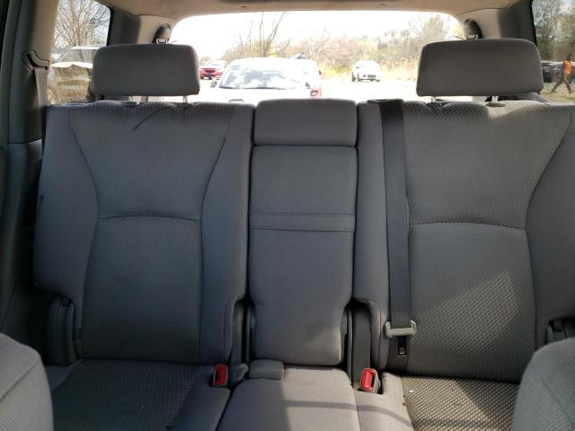 Photo 10 from auction – 2004 TOYOTA HIGHLANDER with VIN JTEEP21A640056501