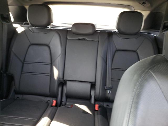 Photo 10 from auction – 2020 PORSCHE CAYENNE with VIN WP1AA2AY7LDA04298