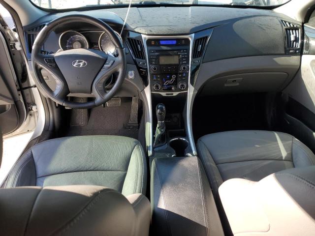 Photo 8 from auction – 2012 HYUNDAI SONATA SE with VIN 5NPEC4AB5CH502627