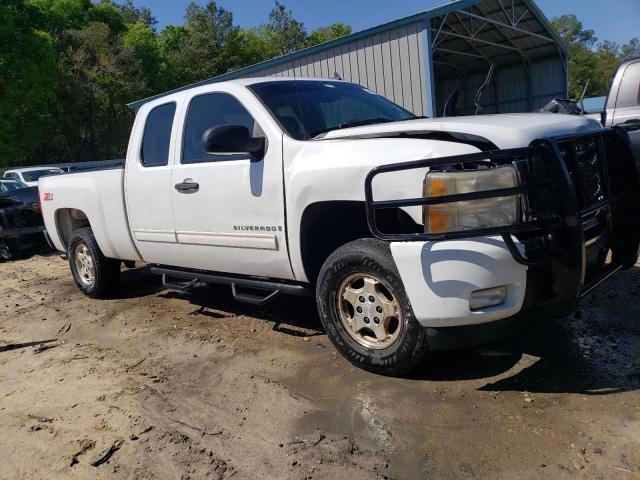 Photo 4 from auction – 2009 CHEVROLET SILVERADO with VIN 1GCEC29J99Z194704