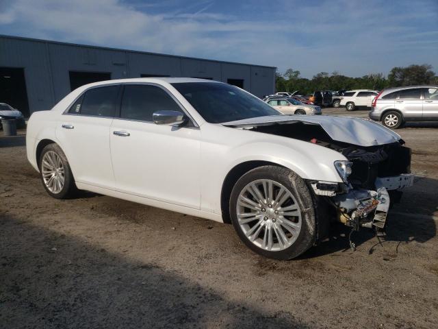 Photo 4 from auction – 2013 CHRYSLER 300C with VIN 2C3CCAET9DH529997