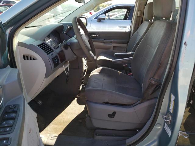 Photo 7 from auction – 2010 CHRYSLER TOWN & COU with VIN 2A4RR2D18AR365927