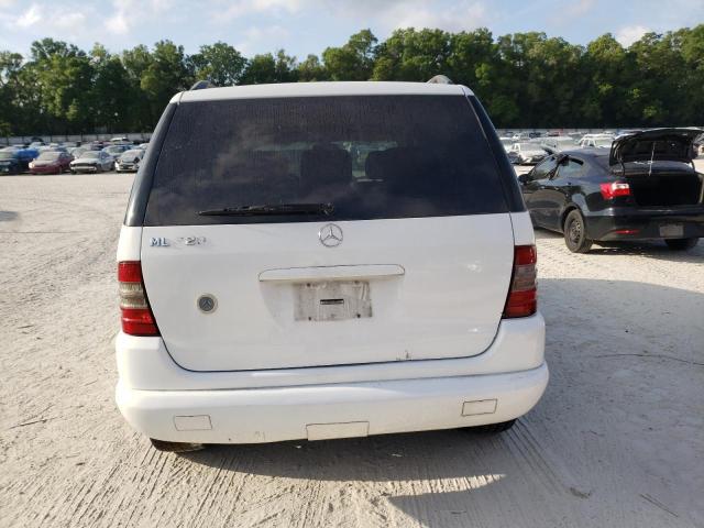 Photo 6 from auction – 2000 MERCEDES-BENZ ML 320 with VIN 4JGAB54E4YA192669