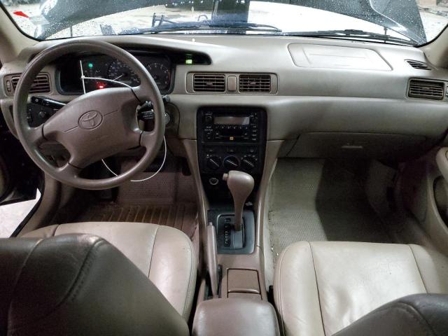 Photo 8 from auction – 2001 TOYOTA CAMRY LE with VIN 4T1BF22K71U123527
