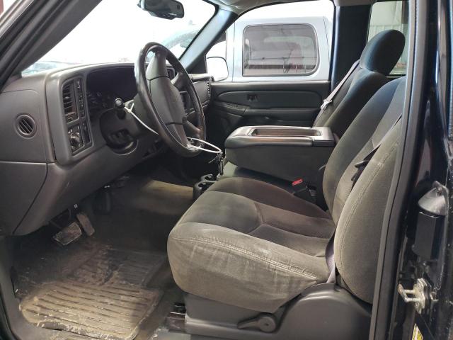 Photo 7 from auction – 2004 CHEVROLET SILVERADO with VIN 1GCHK29U94E212418