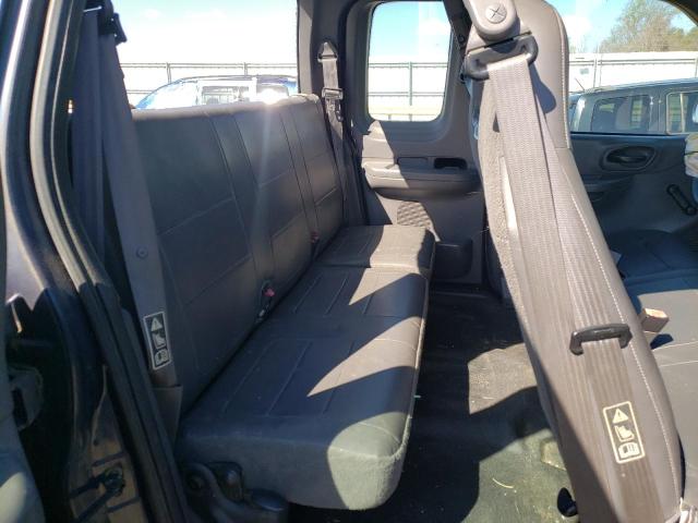 Photo 10 from auction – 2002 FORD F150 with VIN 1FTRX18WX2KA29479
