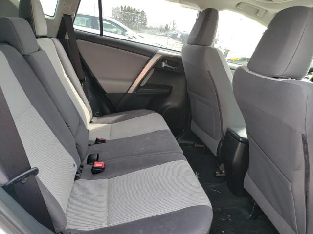 Photo 11 from auction – 2015 TOYOTA RAV4 XLE with VIN JTMRFREV5FD140044