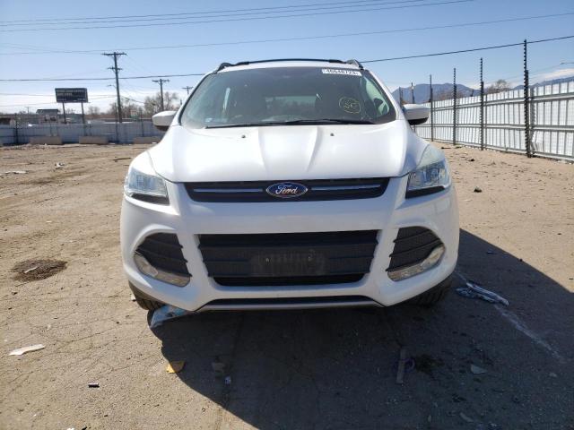 Photo 5 from auction – 2016 FORD ESCAPE SE with VIN 1FMCU9GX0GUA71819