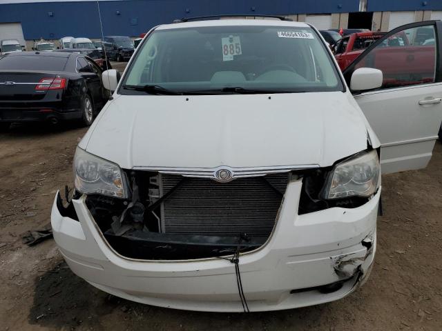 Photo 5 from auction – 2008 CHRYSLER TOWN & COU with VIN 2A8HR54P88R730813