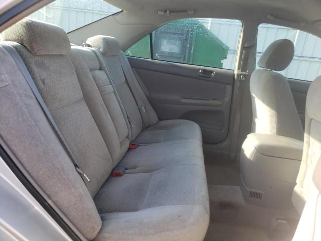 Photo 10 from auction – 2004 TOYOTA CAMRY LE with VIN 4T1BE32K74U367546