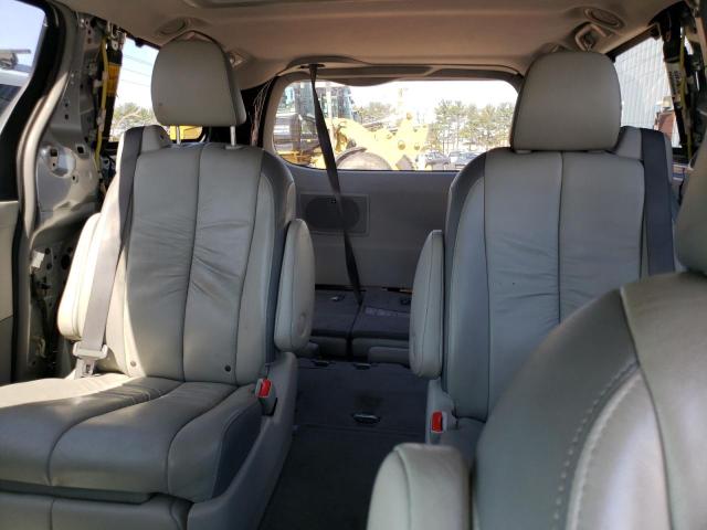 Photo 10 from auction – 2011 TOYOTA SIENNA XLE with VIN 5TDYK3DC6BS016822
