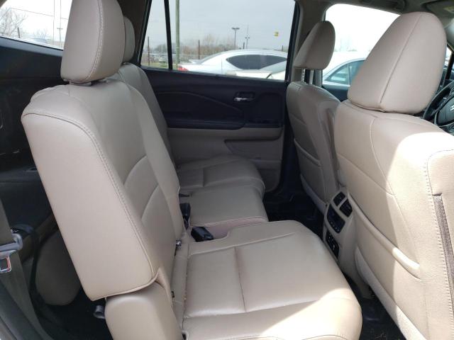Photo 10 from auction – 2017 HONDA PILOT TOUR with VIN 5FNYF6H90HB069596