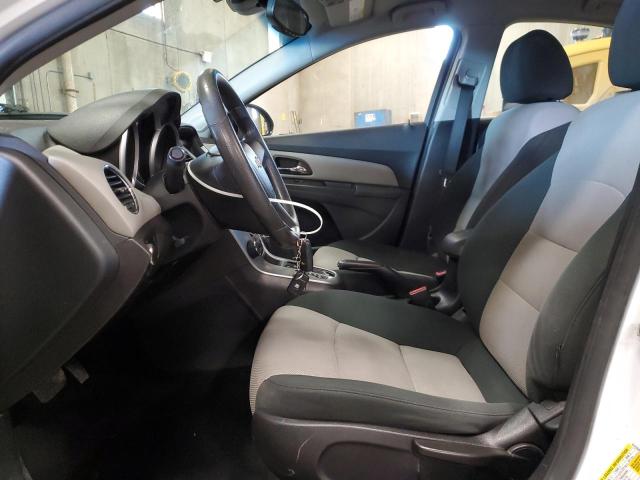 Photo 7 from auction – 2012 CHEVROLET CRUZE with VIN 1G1PC5SH9C7177852