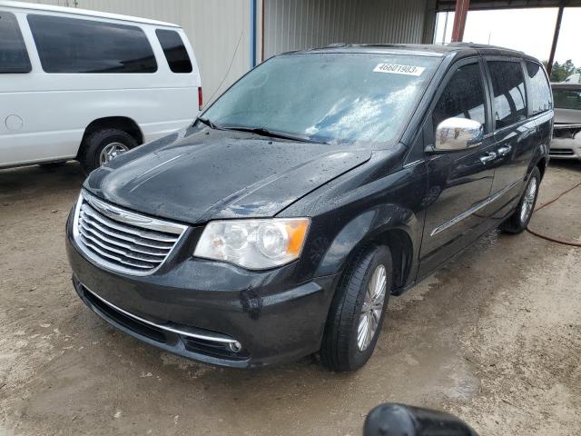 CHRYSLER TOWN & COU 2013 with VIN 2C4RC1CG2DR682999 - Photo from auction